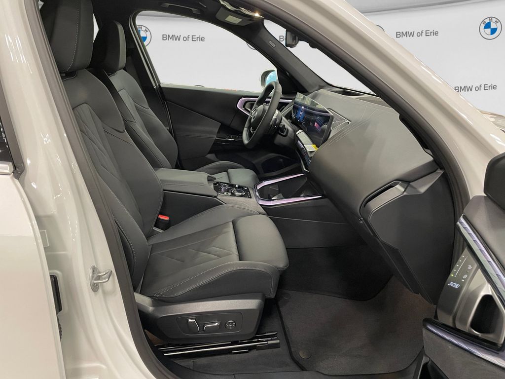 New 2026 Mineral White Metallic BMW 30 xDrive image 14