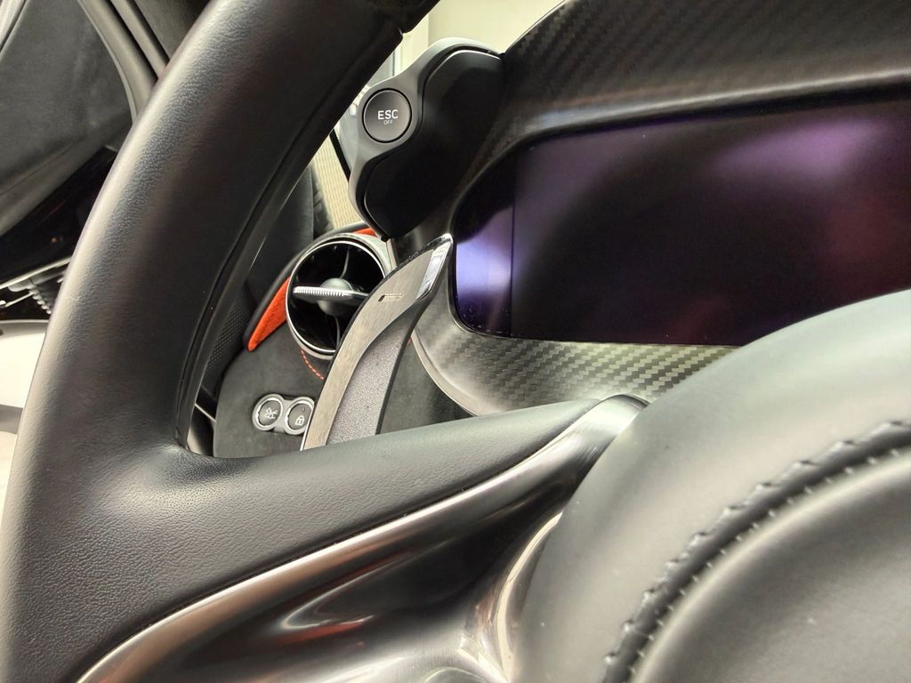 2024 McLaren 750S