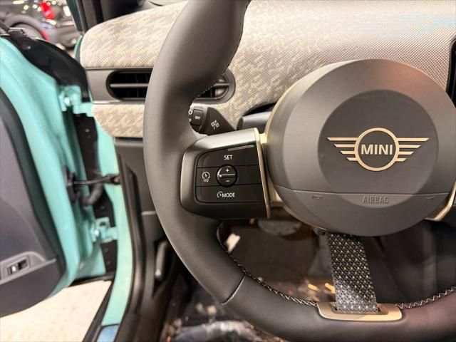 Thumbnail: 2026 MINI Cooper - 13