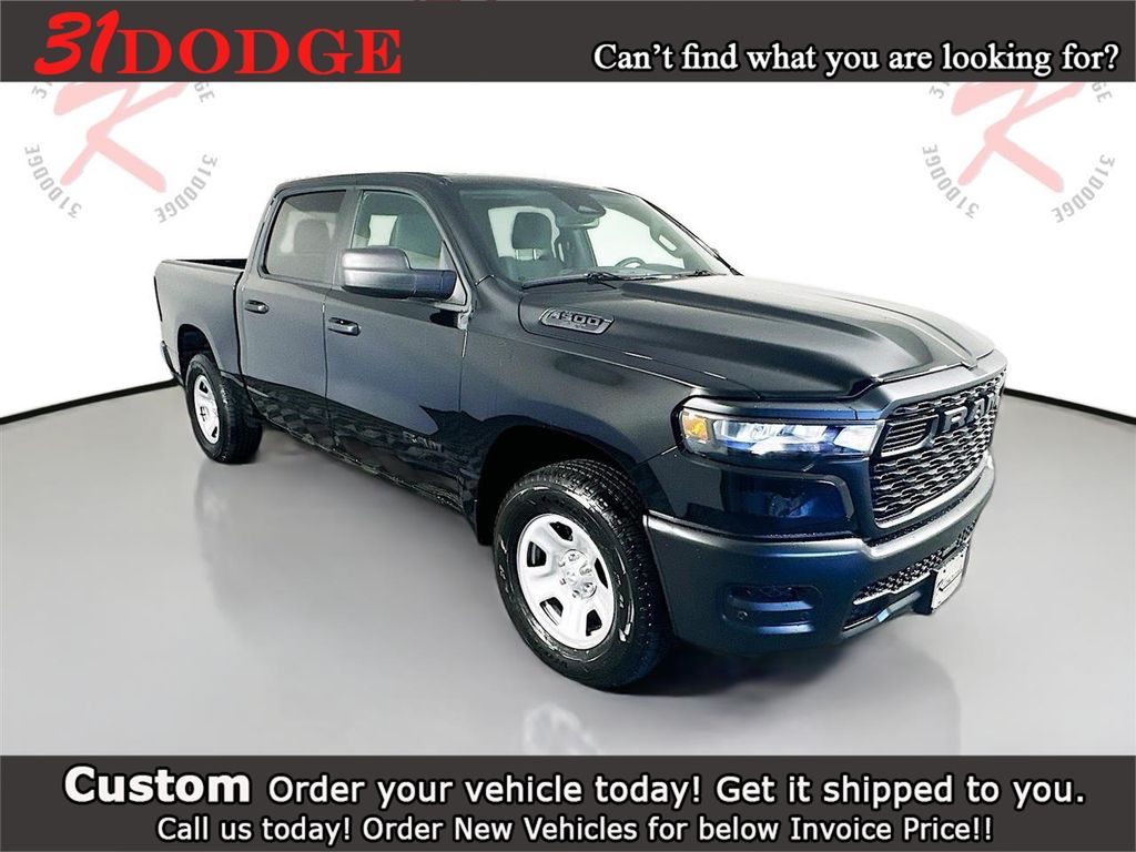 2025 RAM 1500 Tradesman Crew Cab 4WD