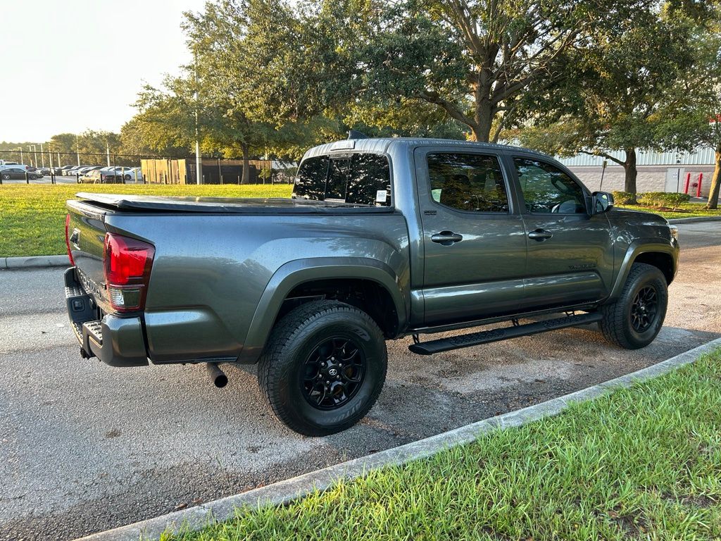 Thumbnail: 2022 Toyota Tacoma - 5