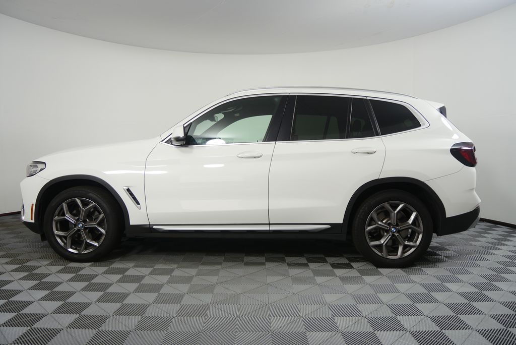Thumbnail: 2022 BMW X3 - 6
