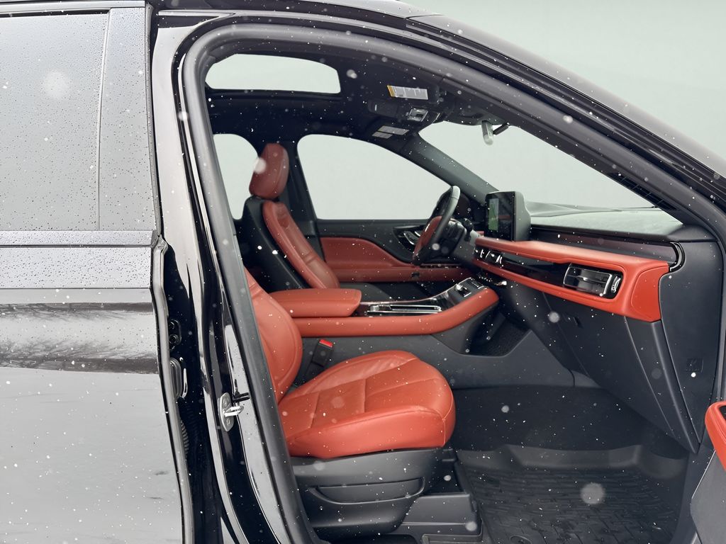 2025 Lincoln Aviator