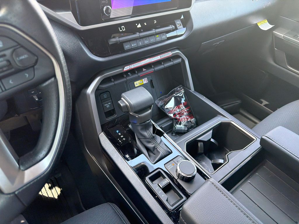 2026 Toyota Tundra SR5 - Photo 30