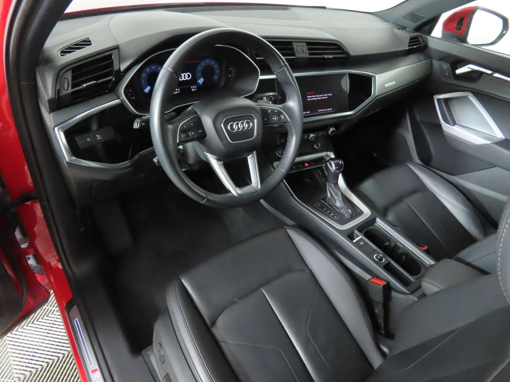 2024 Audi Q3 Premium 9