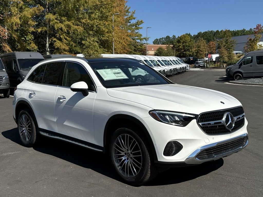 2024 Mercedes-Benz GLC GLC 300 2