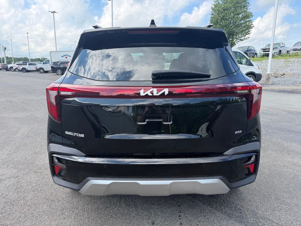 2025 Kia Seltos EX Black at Bob Ruth Ford