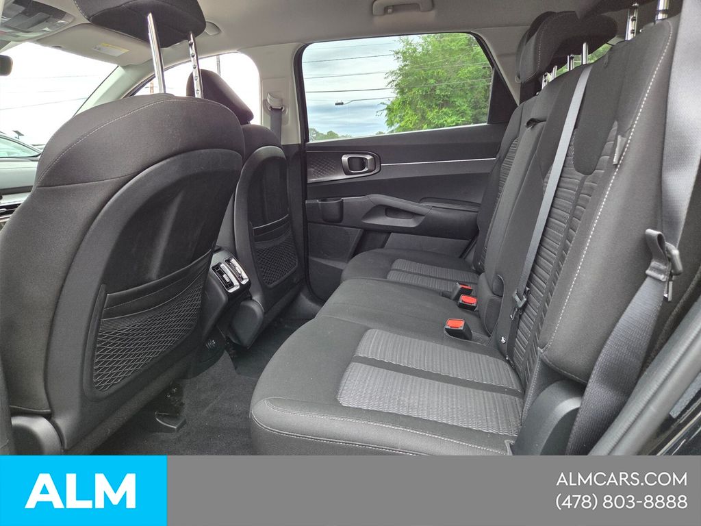 Used 2025 Black Kia LX image 4