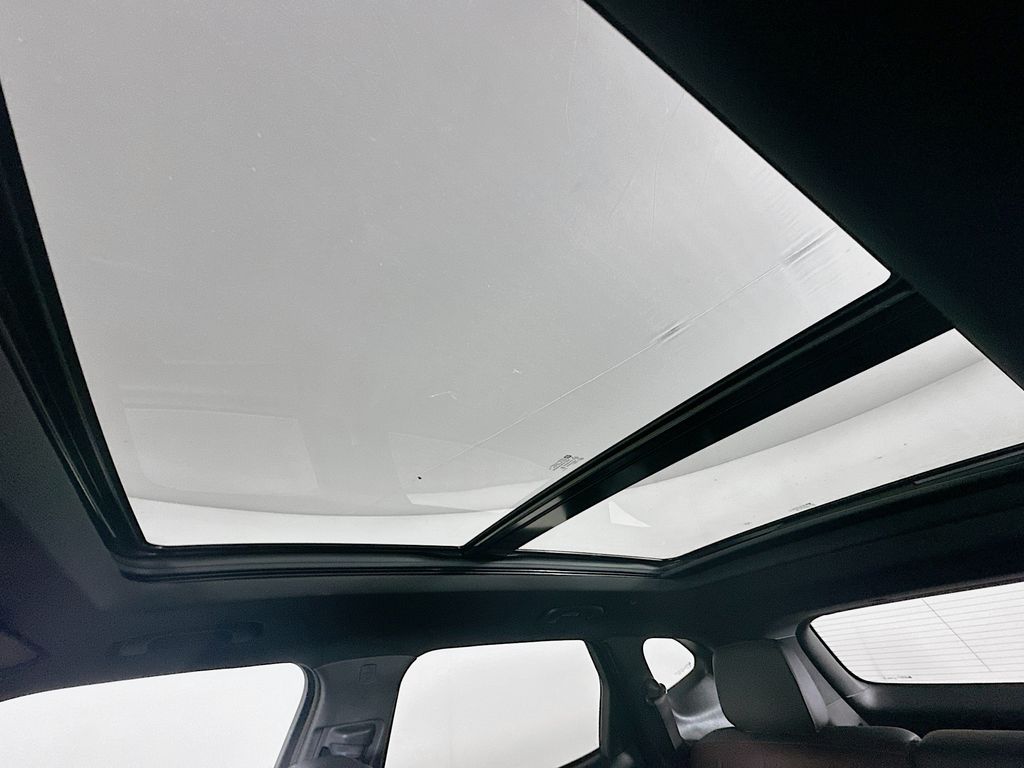 Used 2023 Black Chevrolet RS image 21