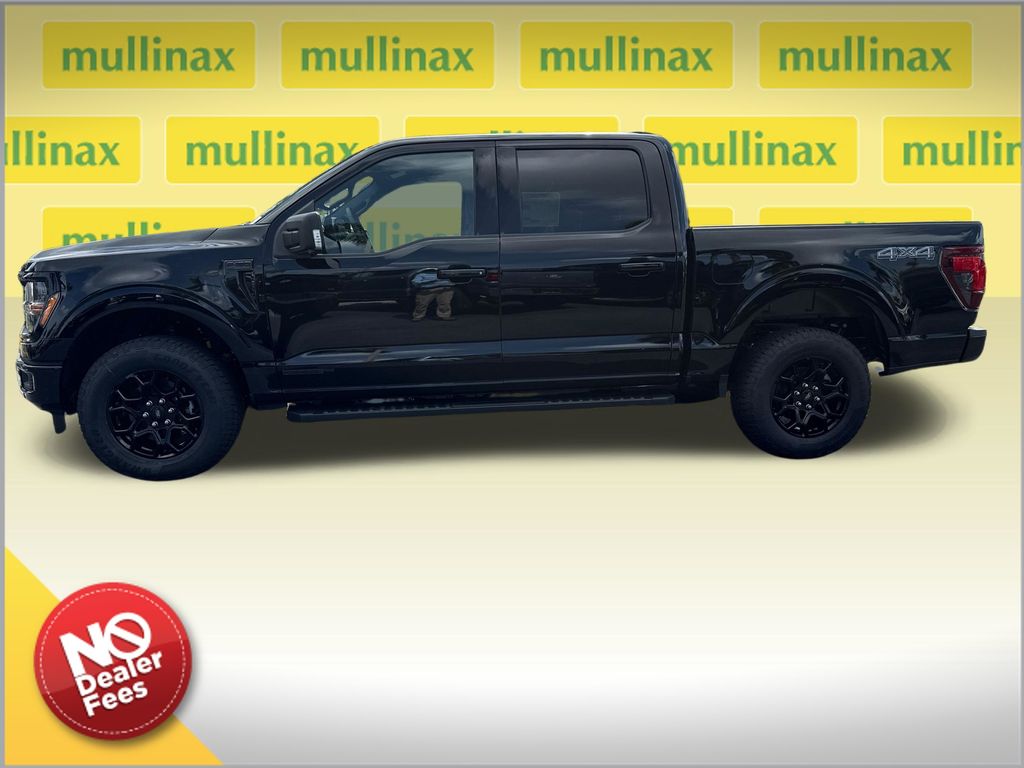 New 2026 Black Ford XLT image 2