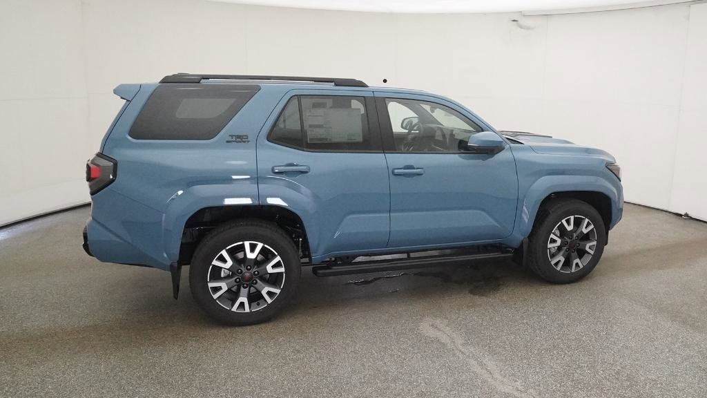 Thumbnail: 2025 Toyota 4Runner - 22