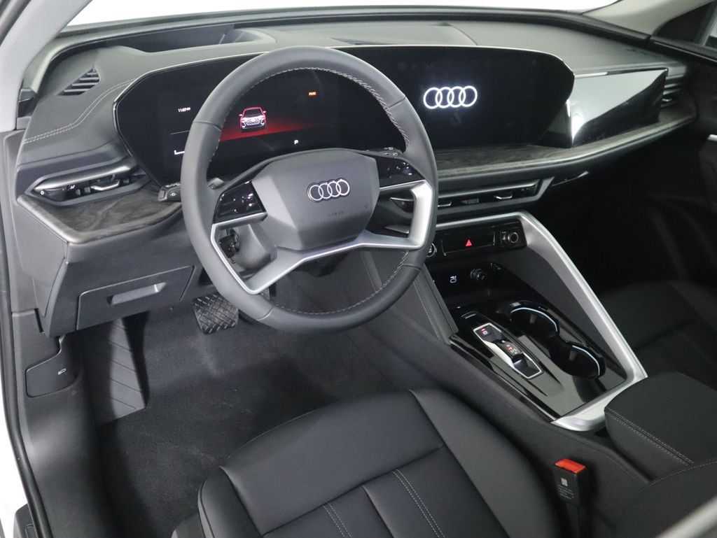 Thumbnail: 2025 Audi Q5 - 11