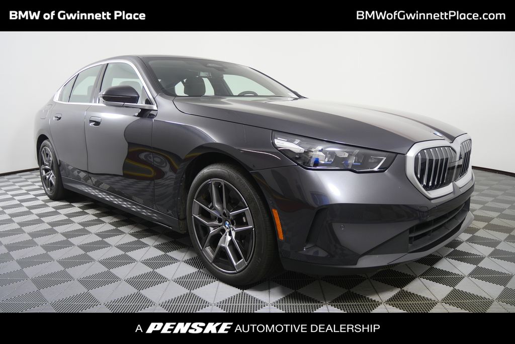 Thumbnail: 2026 BMW 5 Series - 1