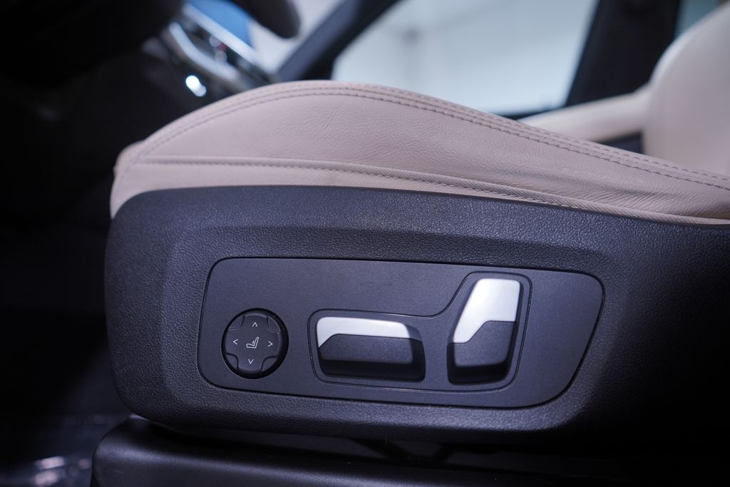 Thumbnail: 2023 BMW X3 - 18