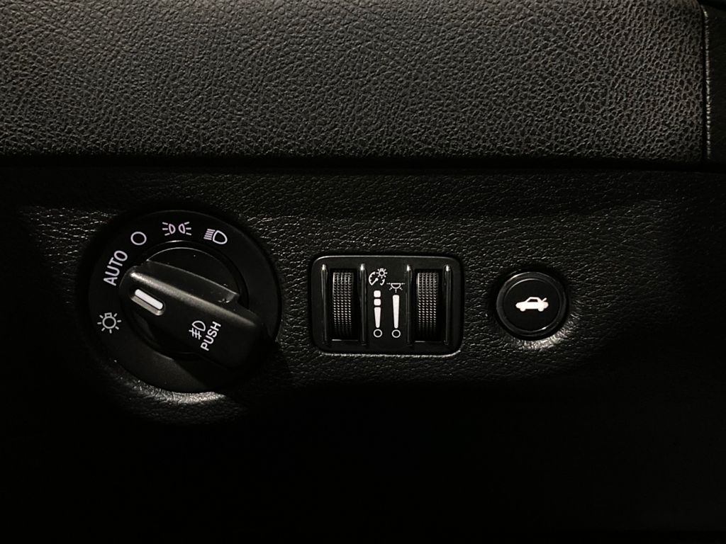 2017 Dodge Charger R/T RWD