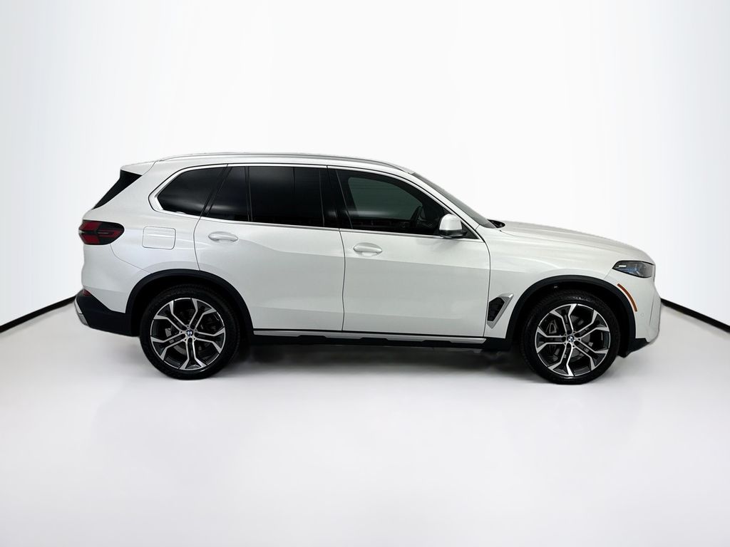 Thumbnail: 2024 BMW X5 - 8