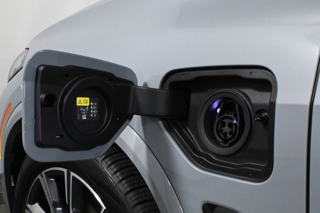 Thumbnail: 2026 BMW X5 - 14