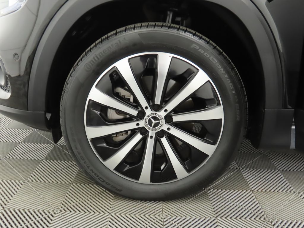 Thumbnail: 2022 Mercedes-Benz GLB - 28