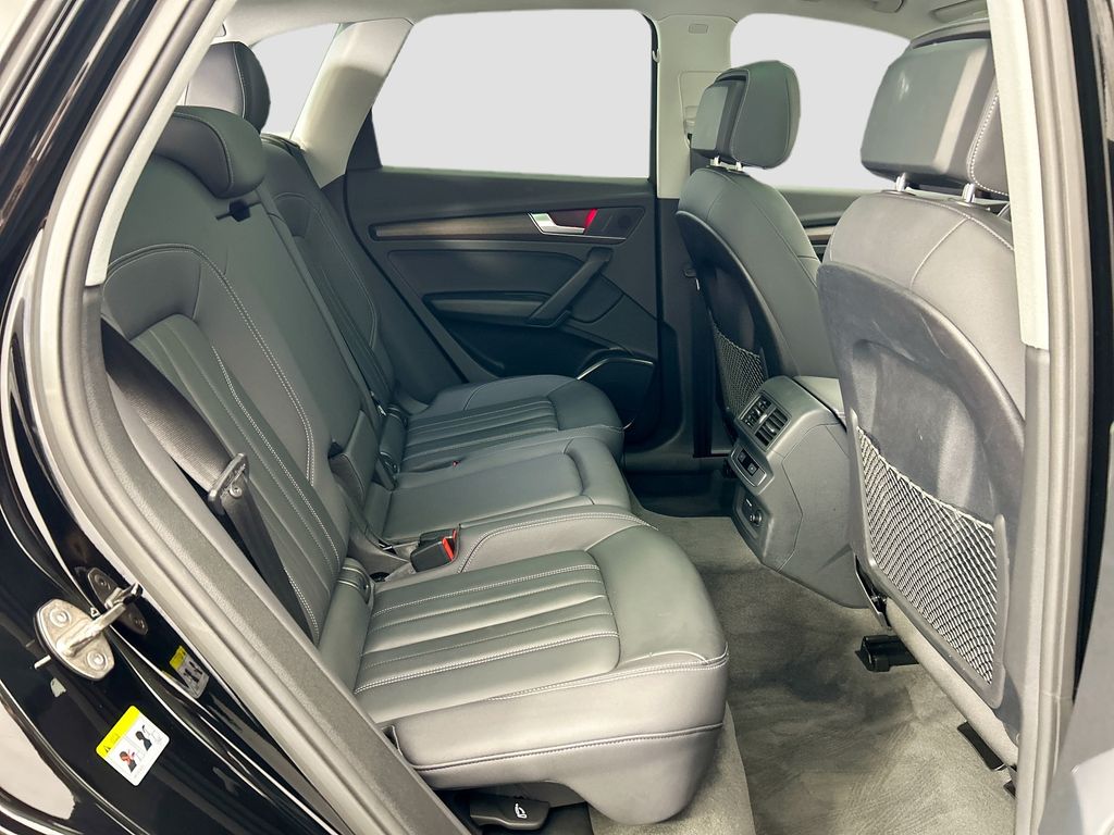 Thumbnail: 2023 Audi Q5 - 20