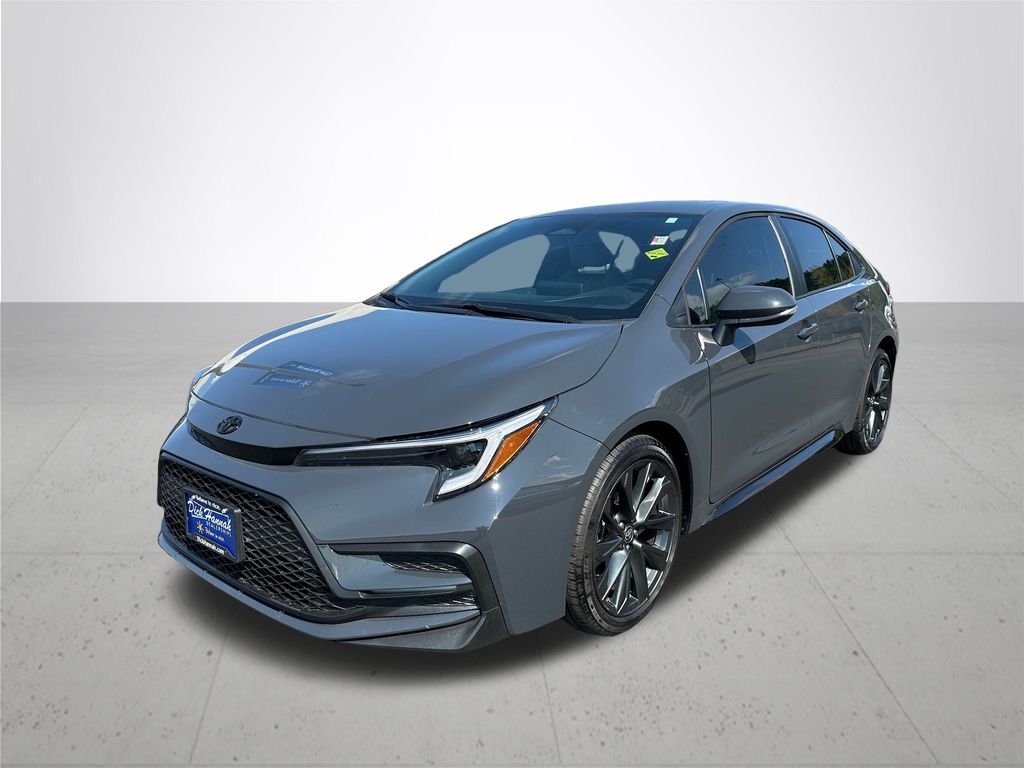 Used 2025 Toyota Corolla SE with VIN 5YFS4MCE9SP233220 for sale in Kansas City