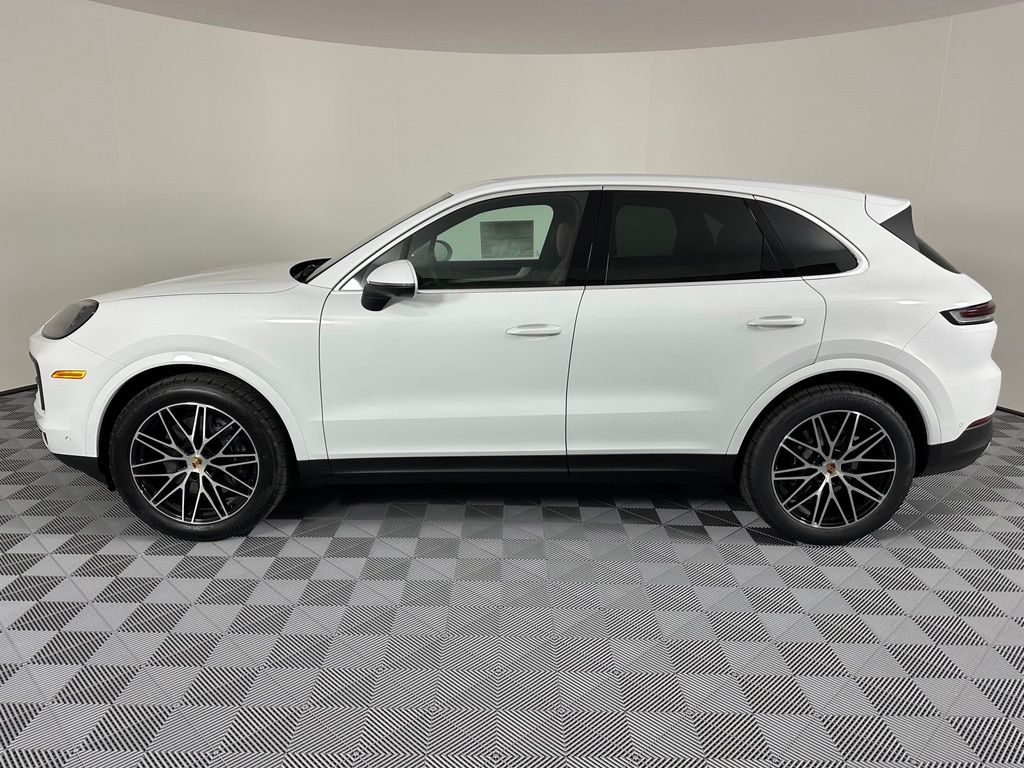 Thumbnail: 2026 Porsche Cayenne - 2