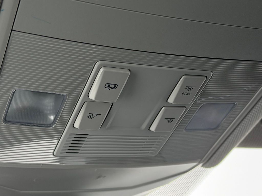 New 2026 Gray Volkswagen 1.5T S image 33