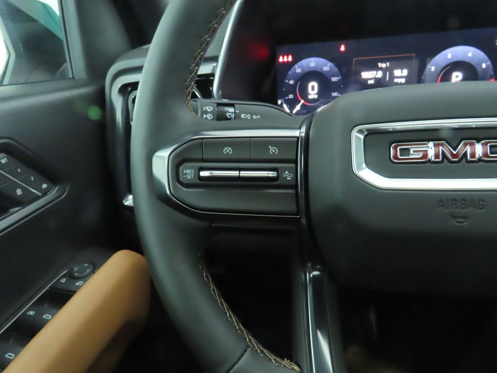 Thumbnail: 2025 GMC Canyon - 11