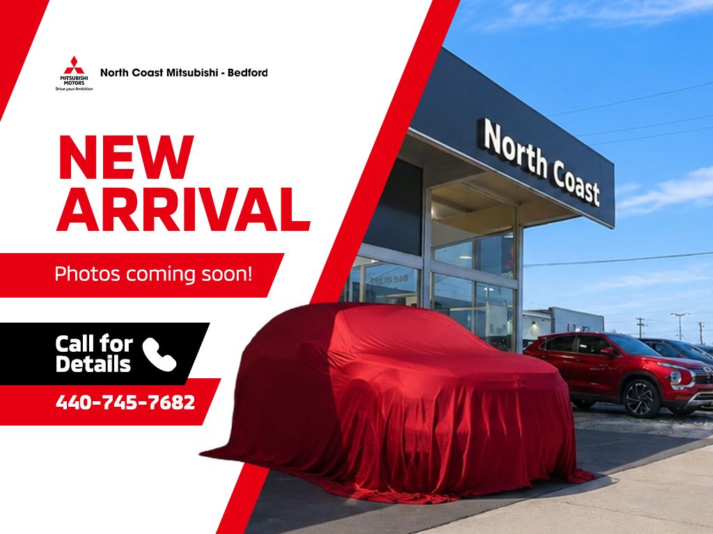 Used 2023 Gray BMW M235i xDrive image 5
