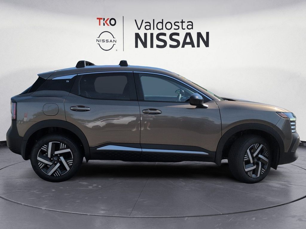 New 2026 Nissan Kicks SUV
