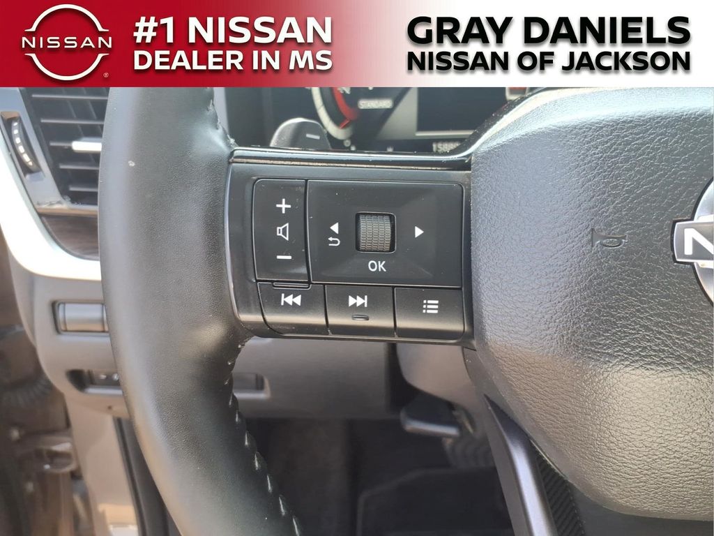 Used 2025 Nissan Rogue SUV