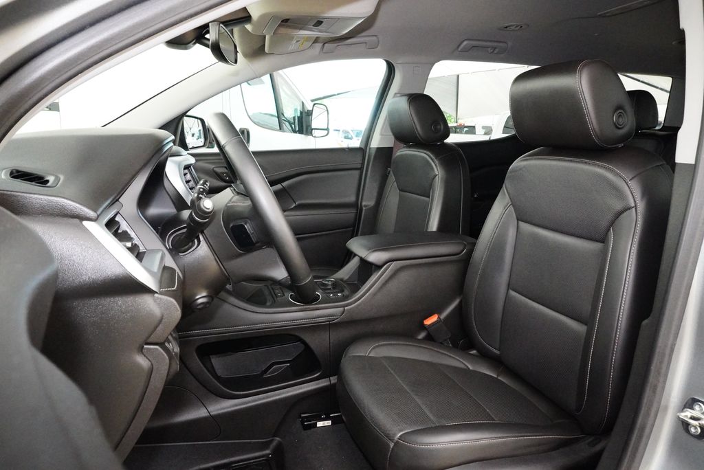 Used Car 2023 Gmc Acadia  Slt For Sale Under $30,000 In Weatherford, Texas