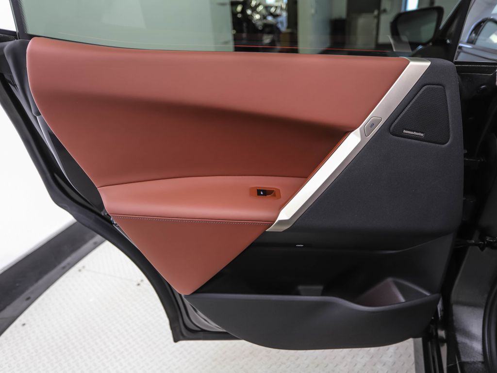 Thumbnail: 2024 BMW iX - 20