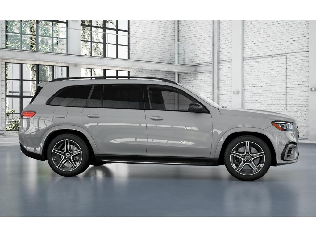 2025 Mercedes-Benz GLS 450 4MATIC 15