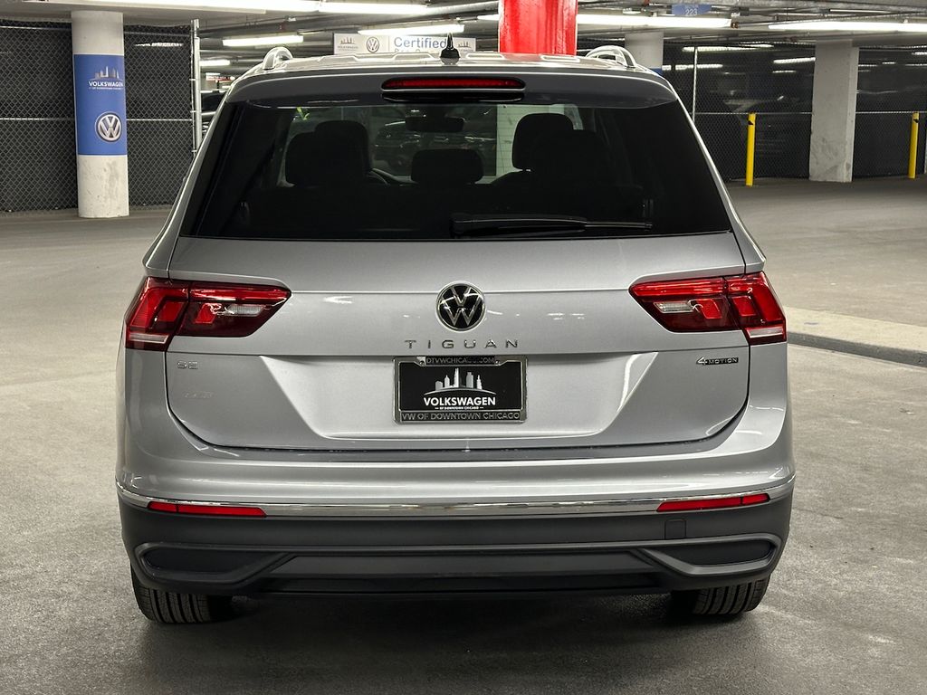 2024 Volkswagen Tiguan 2.0T SE 10