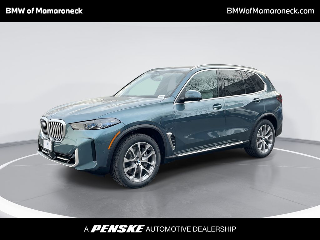 Thumbnail: 2026 BMW X5 - 1
