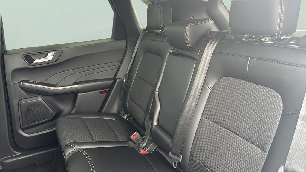 New 2026 Silver Ford Base image 23