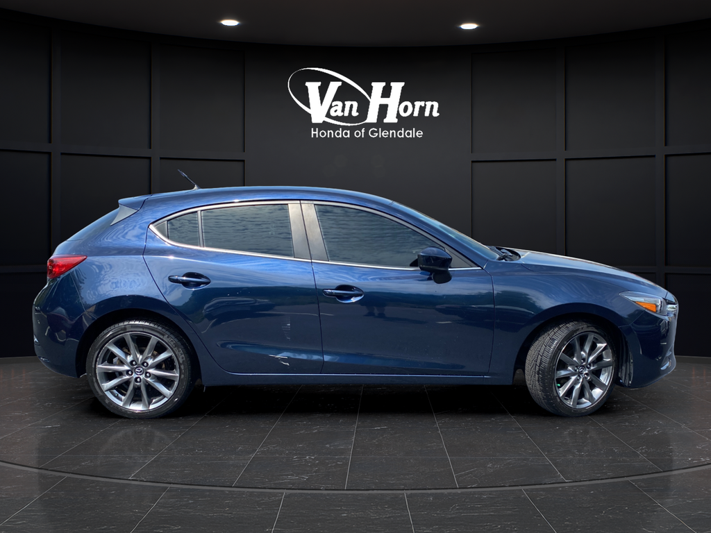 Used 2018 Deep Crystal Blue Mica Mazda Touring image 8