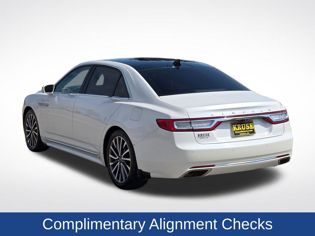 2019 Lincoln Continental Select
