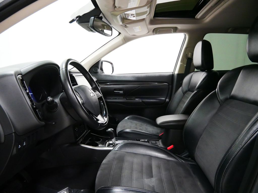 Used 2020 Mitsubishi Outlander SUV