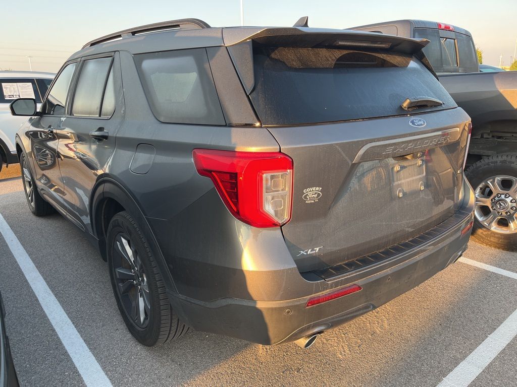 Thumbnail: 2022 Ford Explorer - 4