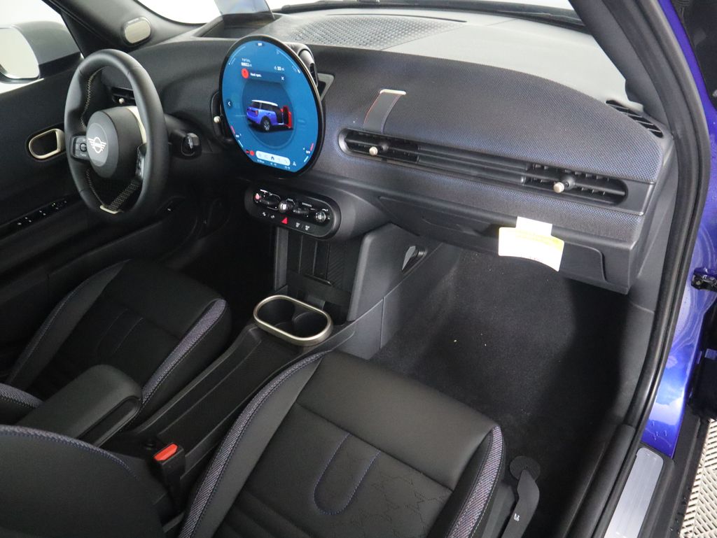 Thumbnail: 2025 MINI Cooper Hardtop - 18