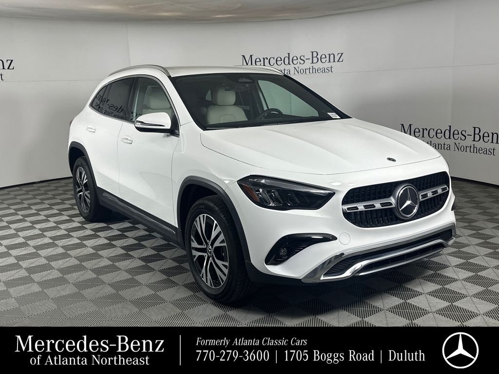 Polar White 2026 Mercedes-Benz GLA 250 FWD SUV / Crossover Front-Wheel Drive 8-Speed Dual Clutch