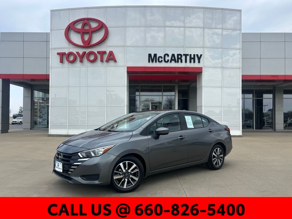 2023 Nissan Versa SV FWD