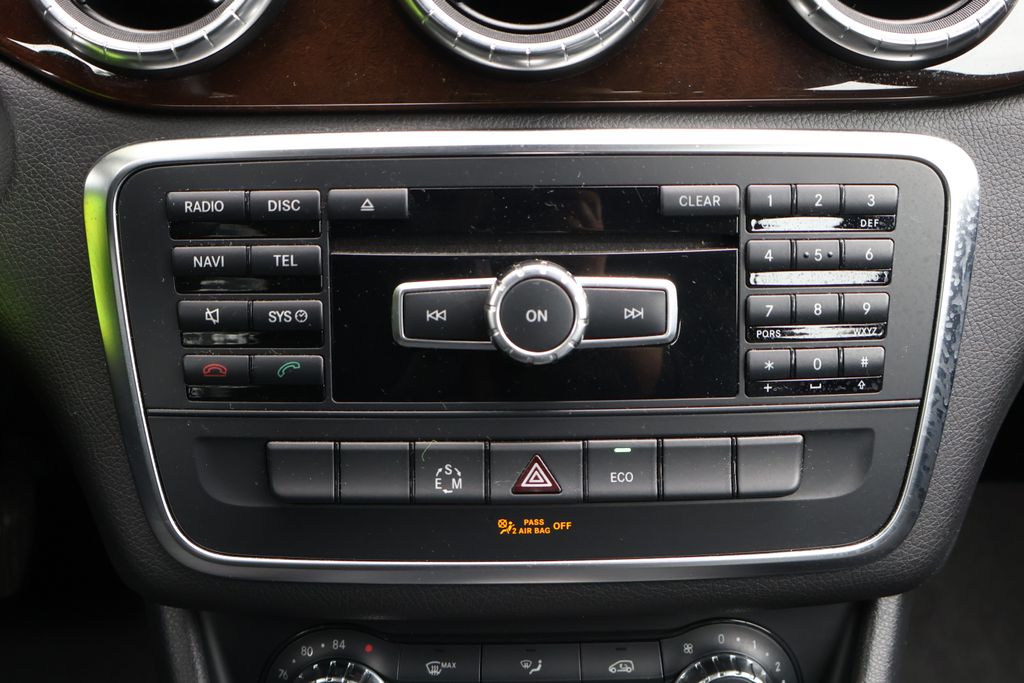 Thumbnail: 2014 Mercedes-Benz CLA - 16