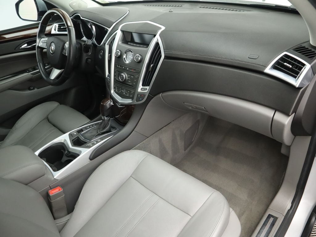 Thumbnail: 2012 Cadillac SRX - 17