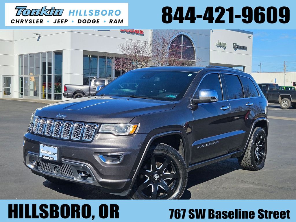 Gray (Granite Crystal Metallic Clearcoat) 2020 Jeep Grand Cherokee Overland 4WD SUV / Crossover Four-Wheel Drive 8-Speed Automatic