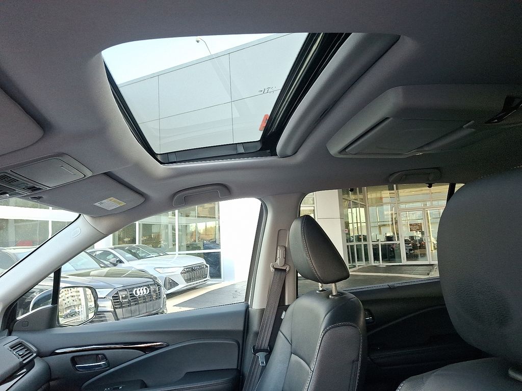 Thumbnail: 2022 Honda Pilot - 14