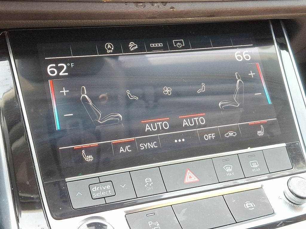 Thumbnail: 2025 Audi Q7 - 17