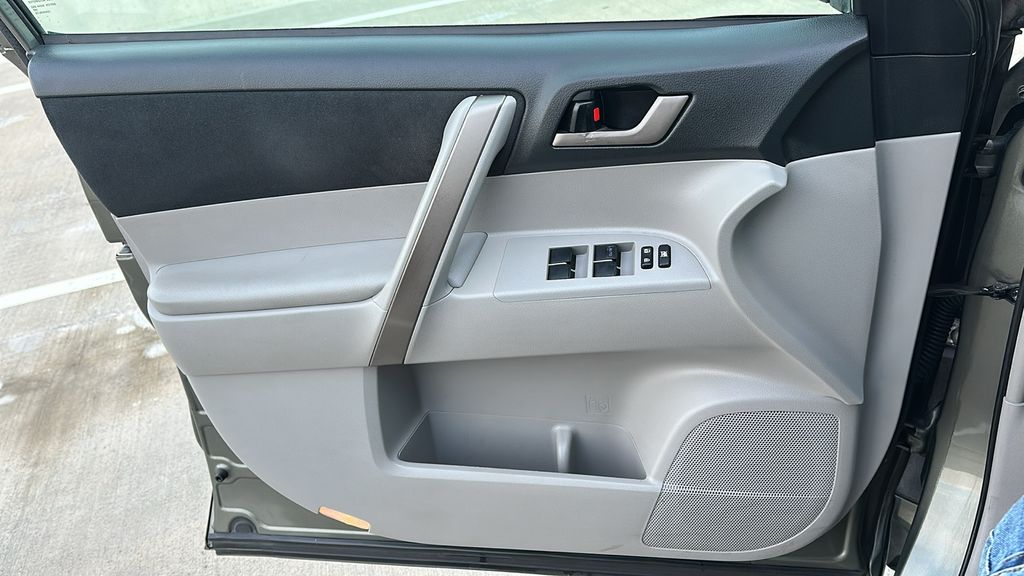 2008 Toyota Highlander Sport Green at Parkway Family Mazda