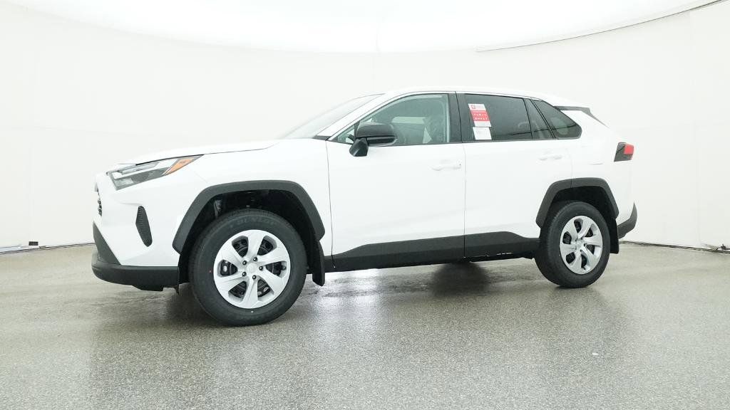 2025 Toyota RAV4 LE 18